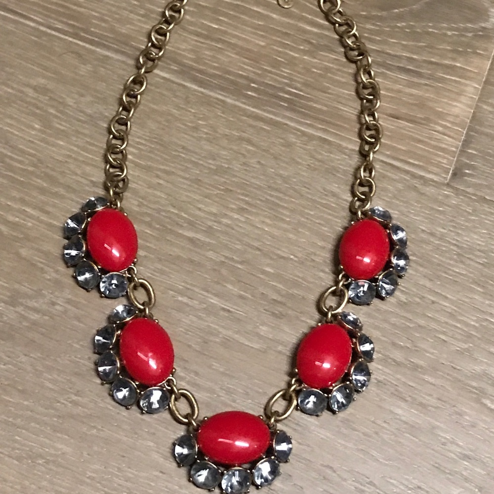 Stella and dot statement necklace